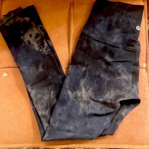 Size 4. Lululemon Align High-Rise Pant 25”. Green and Blue Tie Dye.